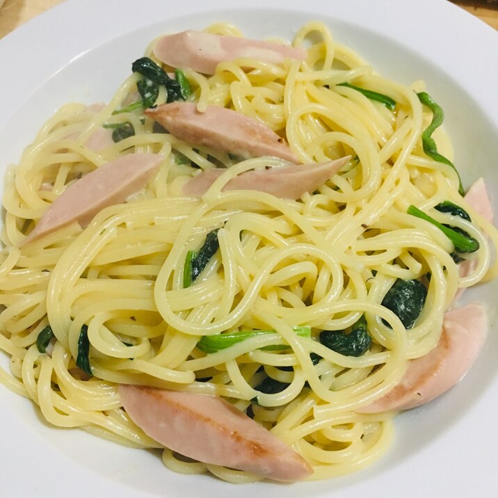 簡単 ほうれん草と魚肉ソーセージのクリームパスタ レシピ 作り方 By なんちー 楽天レシピ 簡単 ほうれん草と魚肉ソーセージのクリームパスタ レシピ 作り方 By なんちー 楽天レシピ